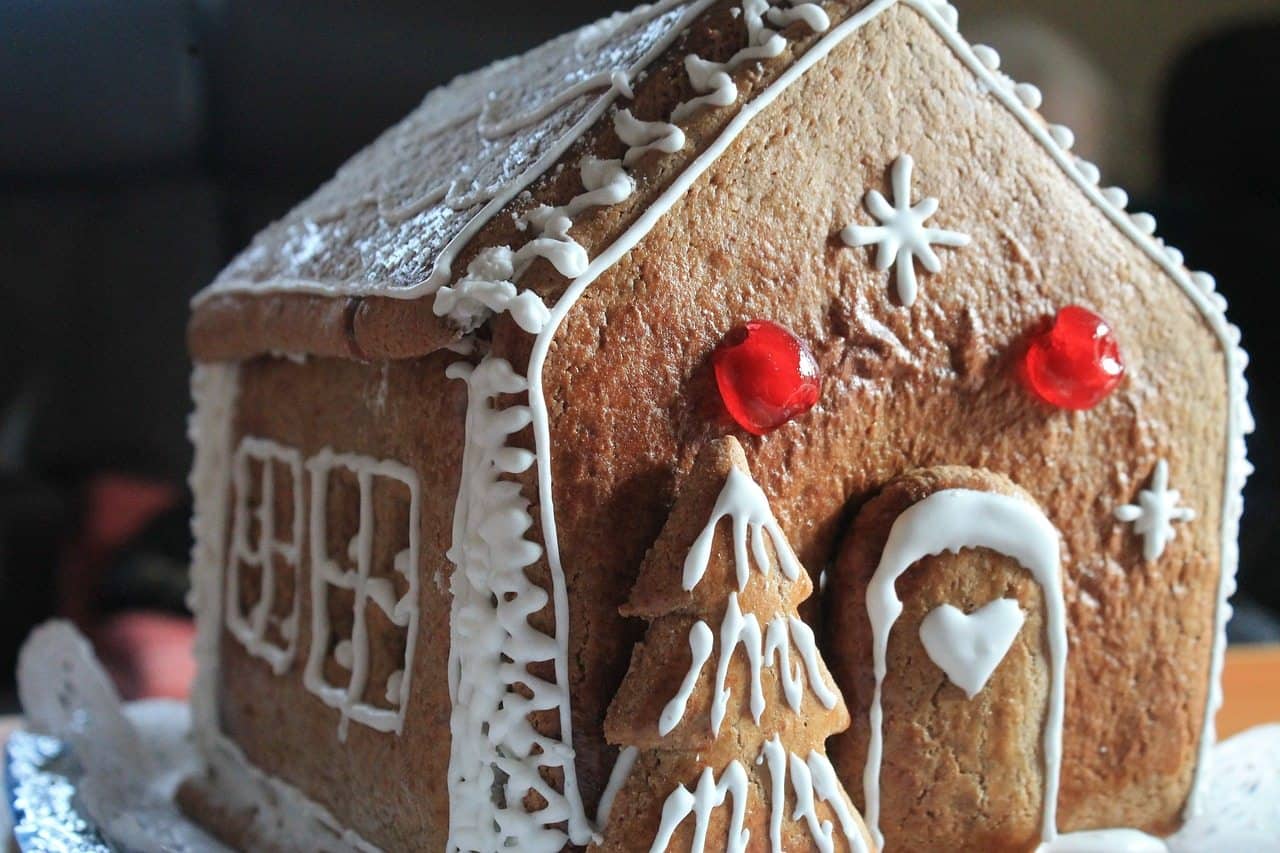 gingerbread is a holiday favourite