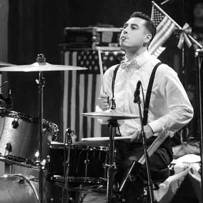 Adam Gomez