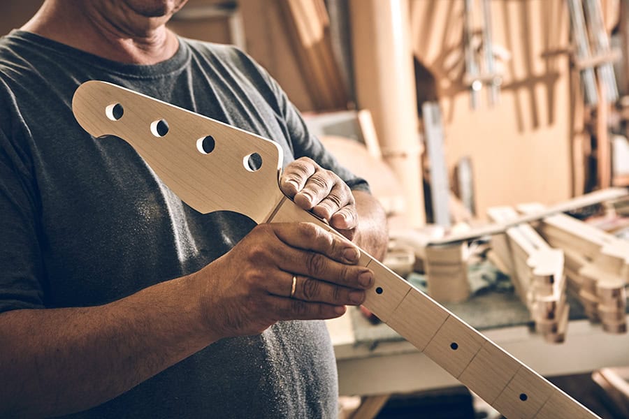 Los Angeles Guitar Luthier School