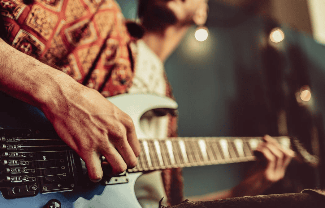 What Should a Guitarist Know Before Playing With a Band?