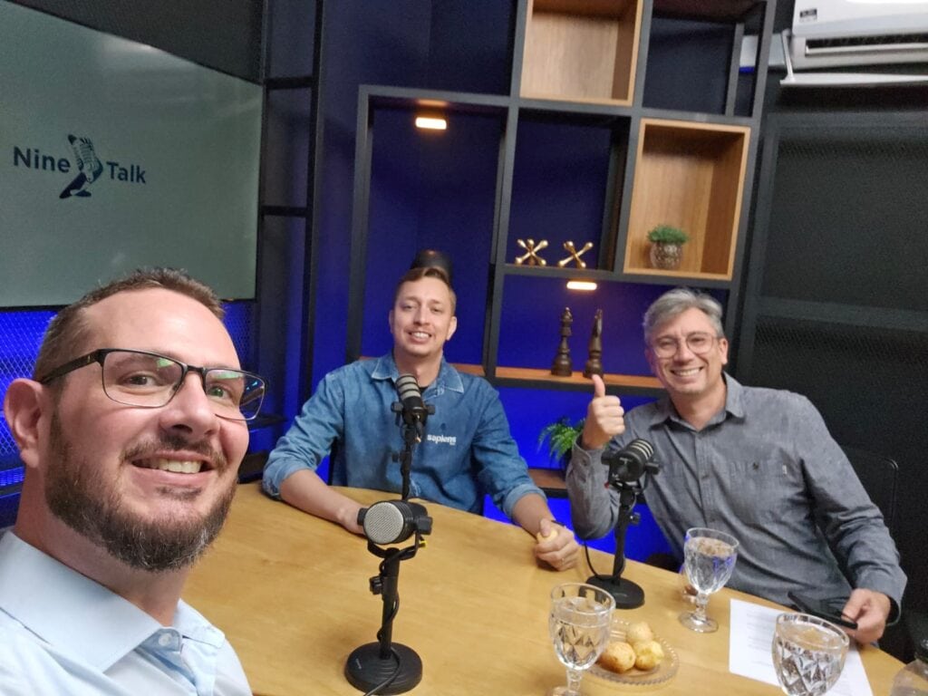 Debate do Ninetalk 18 sobre tecnologia no agronegócio com Lucas Andrade Ferreira, Gustavo C. e Mauricio Lemos da Sapiens Agro