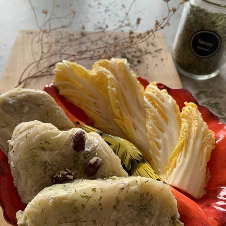 Pasuts Tolma- Lenten Tolma with Beans and Potatoes