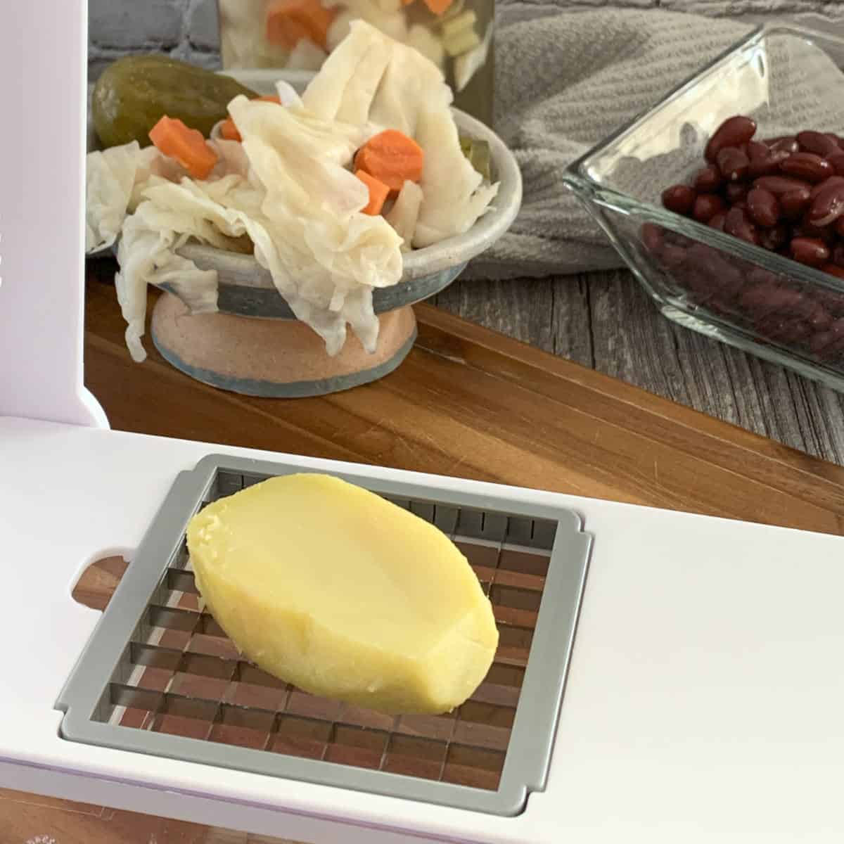 Vinegret beetroot potato salad S12 1