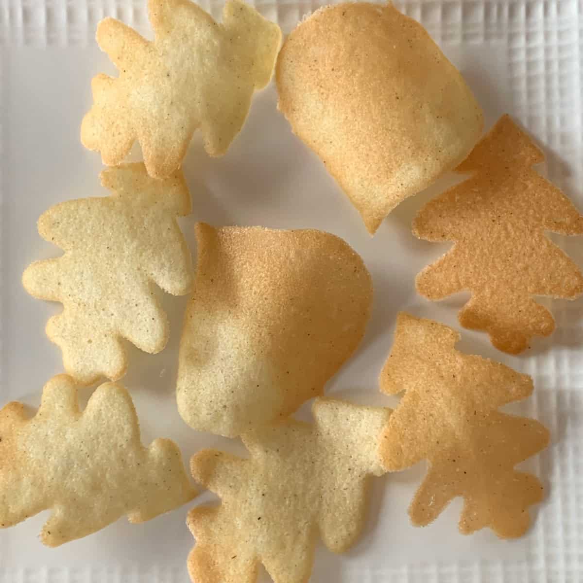 Tuile leave cookies.