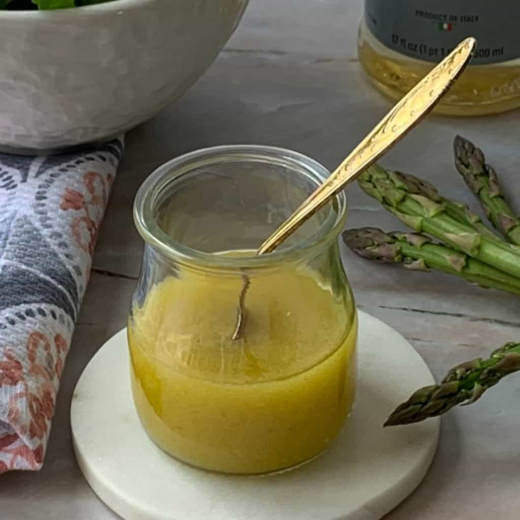White Balsamic Vinaigrette S12 10
