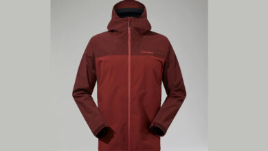 Berghaus Men's Arnaby Hooded Waterproof Jacket