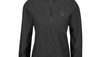 Scott Explorair Light Dryo 2.5 Layer Women's Jacket in black with hood.