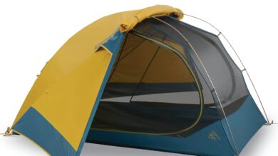 Lightweight outdoor camping tent with waterproof fabric and quick setup design.