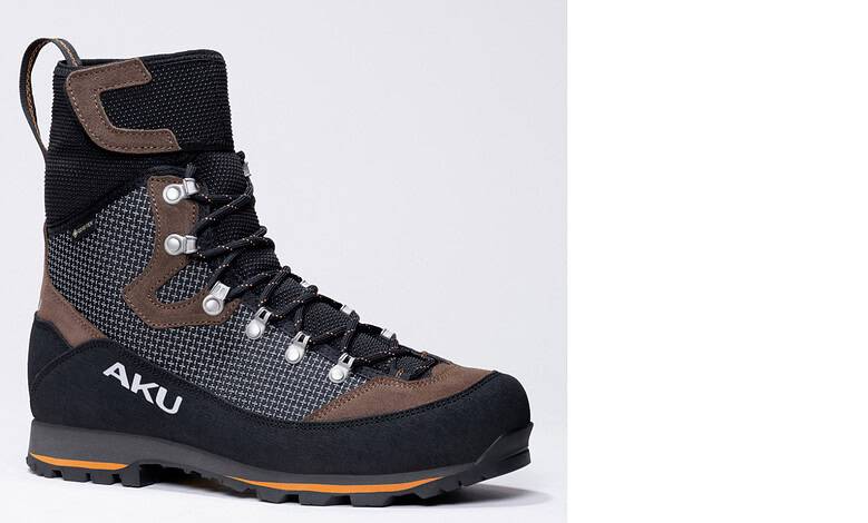 Outdoor Insight AKU Trek Ballistic GTX hiking boot for outdoor adventures.