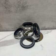 Tsurumi H-50T 50mm double mechanical seal 025-268-18, upper CAR/SiC and lower SiC/SiC faces, upper and lower set