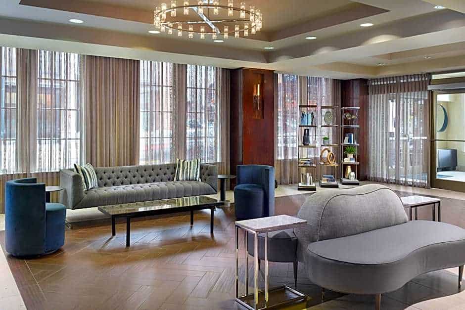 Ellis Hotel in Atlanta