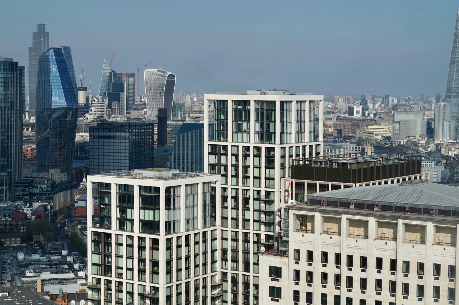 London skyline of buildings
