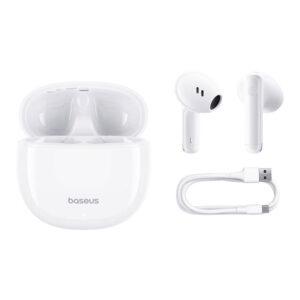 Ακουστικά True Wireless σε άσπρο χρώμα με θήκη φόρτισης και πρωτότυπο σχεδιασμό.