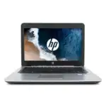 Φωτογραφία προσιτού laptop HP με οθόνη και πληκτρολόγιο, ιδανικό για εργασία και αναβάθμιση.