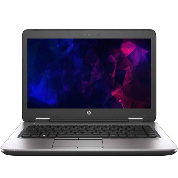 Λαμπρός φορητός υπολογιστής HP με οθόνη υψηλής ανάλυσης και πλήκτρα για εργασία και ψυχαγωγία.