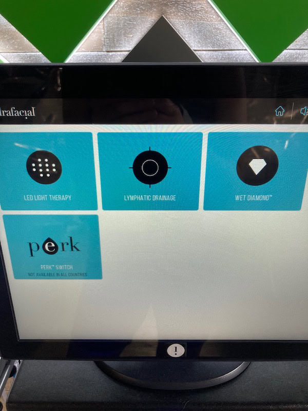 2021 Edge Systems Hydrafacial Elite - Screen