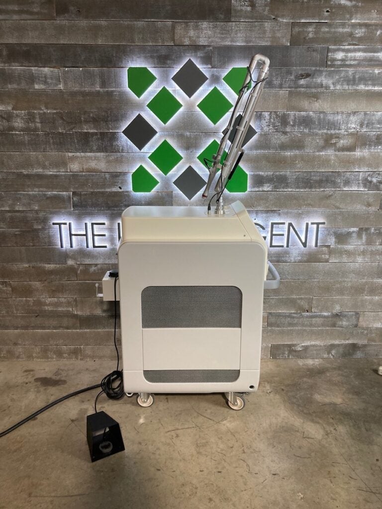 Candela PicoWay Laser Cart Rear Panel