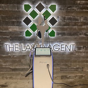 Refurbished 2024 Cutera Xeo+ laser treatment machine for sale. The Laser Agent