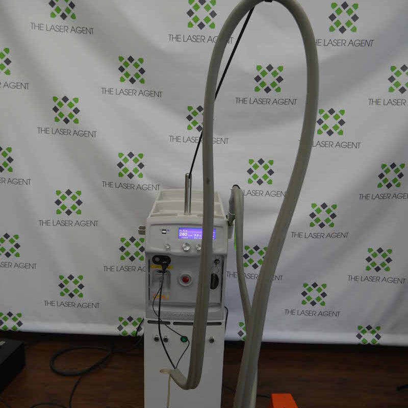 Laserscope-Lyra-Laser-Treatment-Device-At-The-Laser-Agent