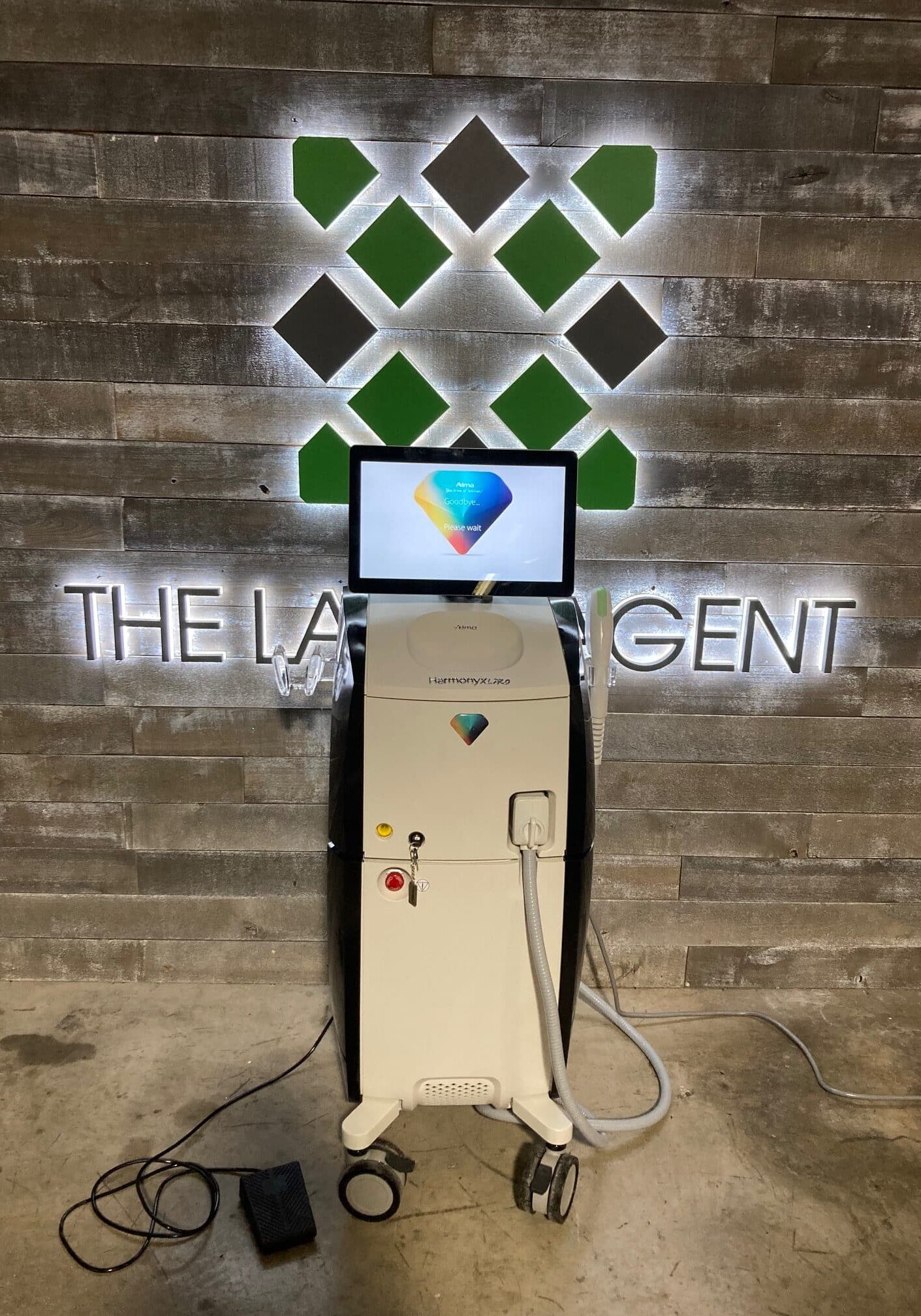 Alma Harmony XL Pro Laser Machine