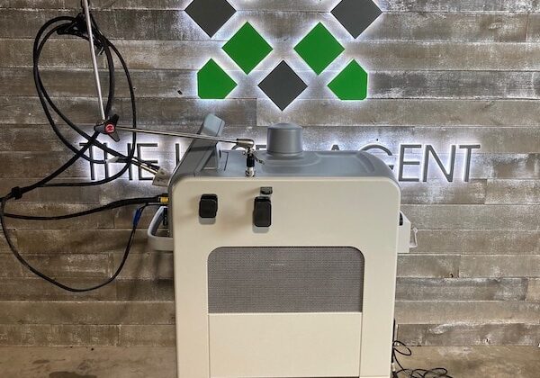 2011-Candela-GentleMax-Laser-System-Side-View