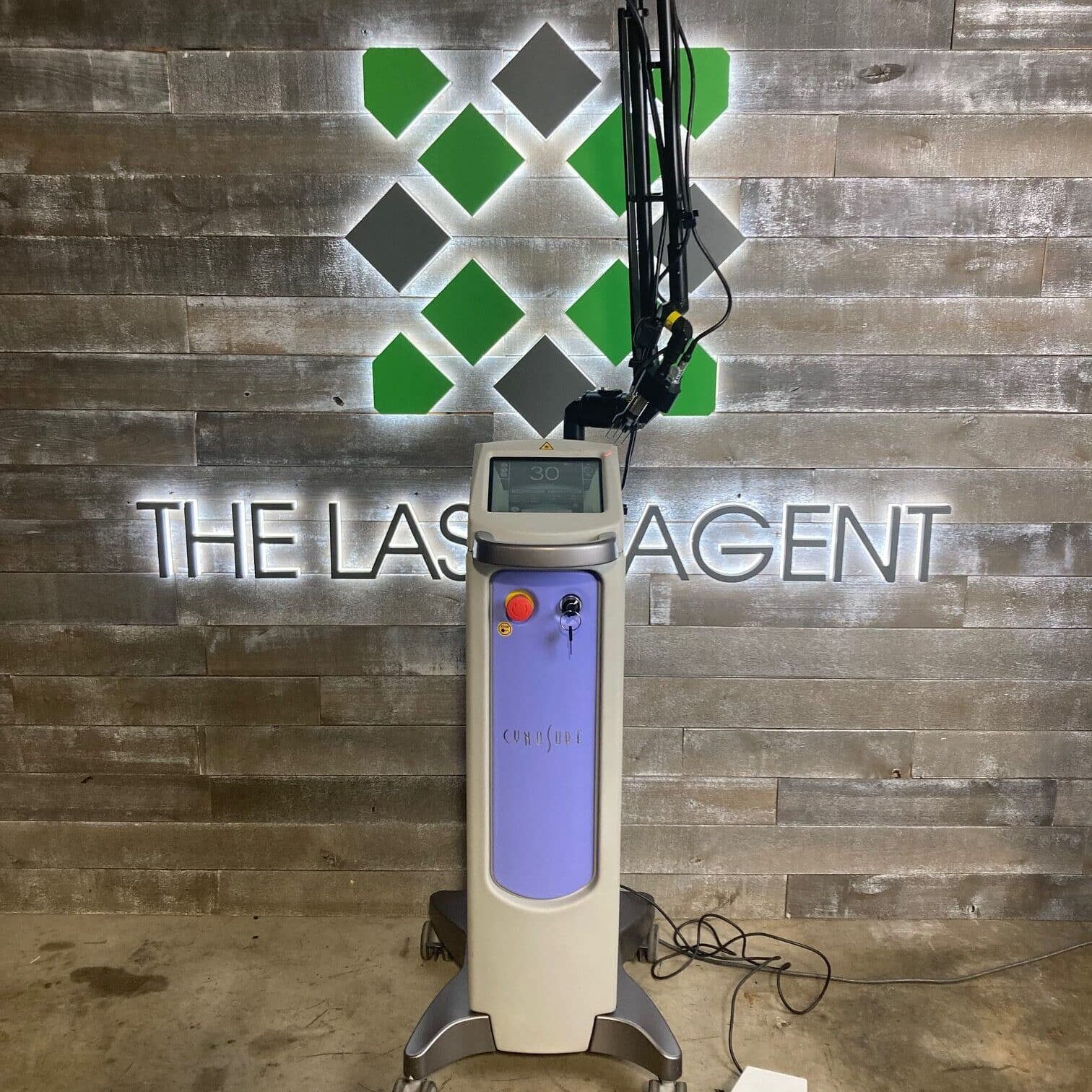 Certified Refurbished 2015 Cynosure Smart Skin Laser Machine for sale, Front View | The Laser Agent