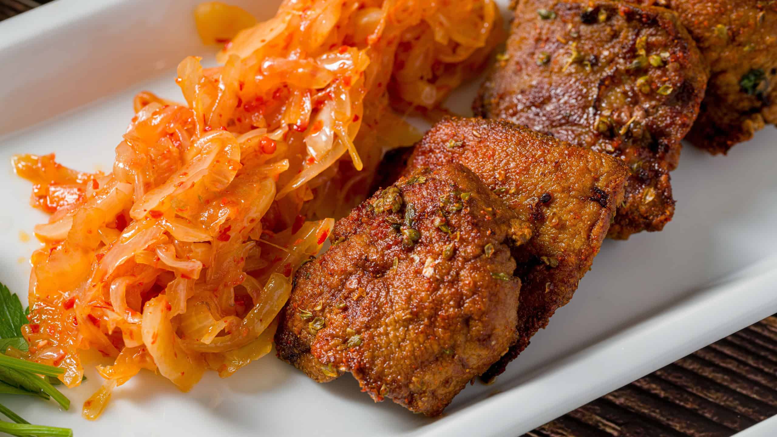 Traditional Edirne fried liver served with onions and spices