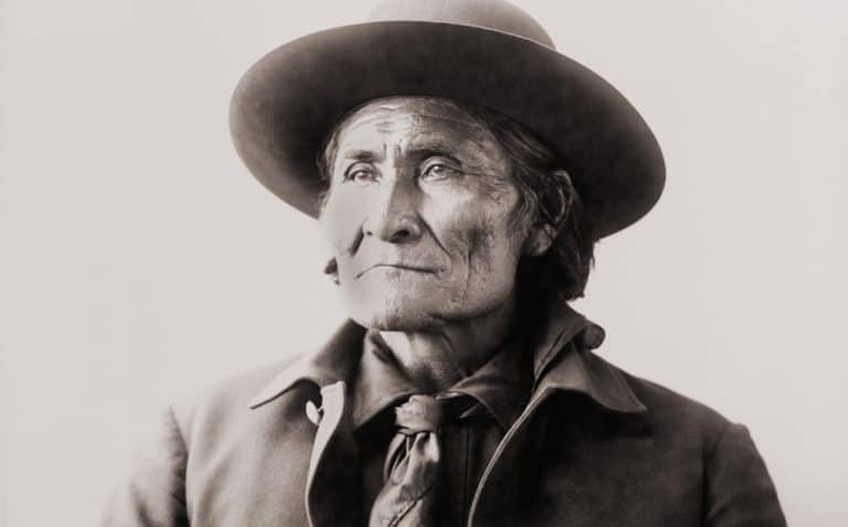 Geronimo (1829-1909), Chiricahua Apache warrior in 1898, when he was held with his family at Fort Sill, Oklahoma.