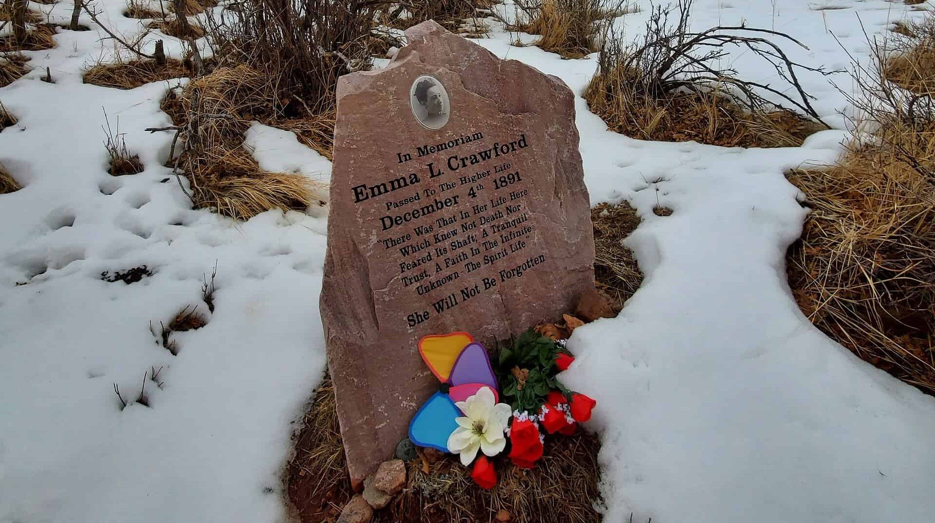 Emma Crawford Headstone in Crystal Valley Cemetery in Manitou Springs