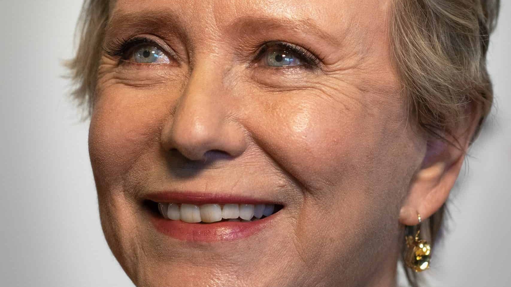Eve Plumb
