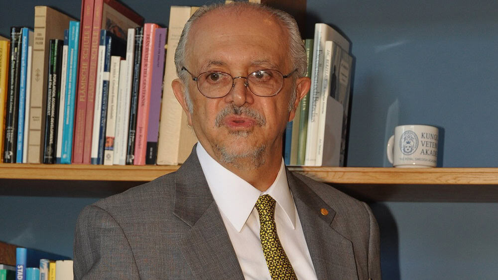 Mario Molina 1c389 8429