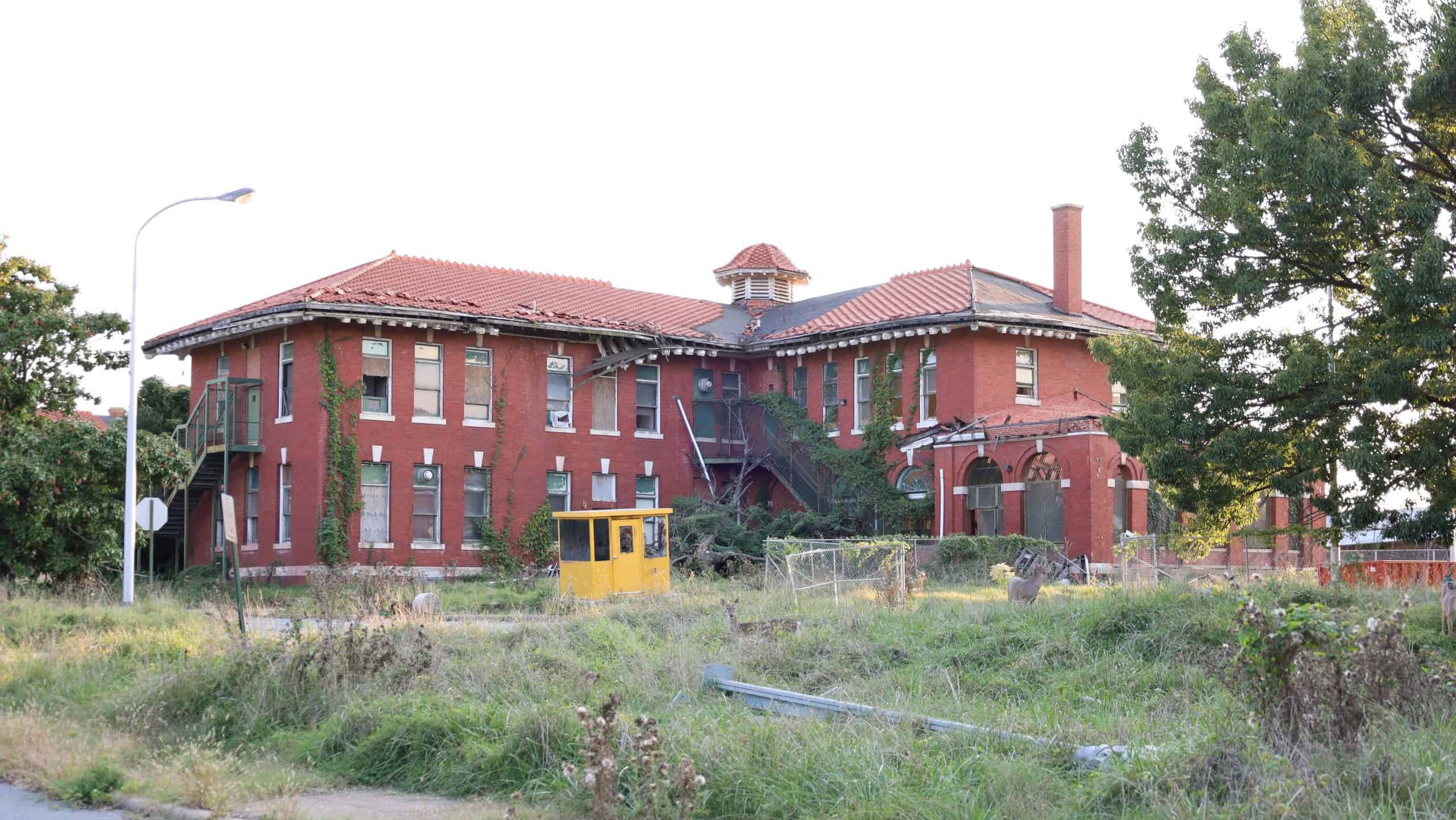 I Building St. Elizabeths 2020