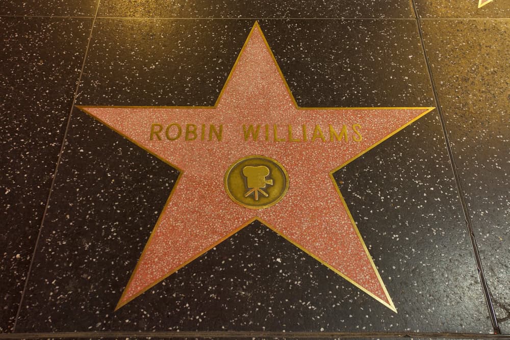 LOS ANGELES, UNITED STATES - Dec 31, 2021: Robin Williams star on the Walk of Fame in Hollywood night exterior