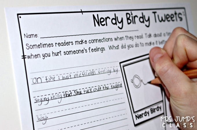 Second Grade Close Reading for Nerdy Birdy Tweets by Aaron Reynolds. Reading comprehension ideas with student response activities. Grammar, vocabulary, and a cute craft too!
