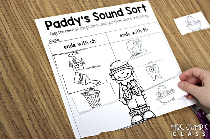 St. Patrick's Day activities for kindergarten and first grade. Cute craft ideas and fun math and literacy lessons to help you celebrate.