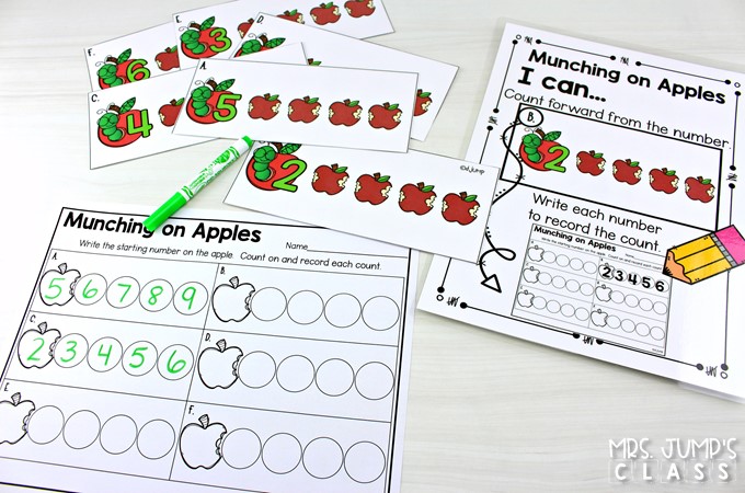 21 Kindergarten math centers to practice numbers to 10. Digital, black & white, and color options that match up to the Common Core Standards.