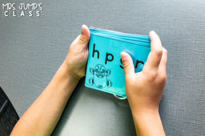 Alphabet recognition and fluency activities. Fun activities and ideas to help your students master letter identification and sound during whole group, small group, and centers!