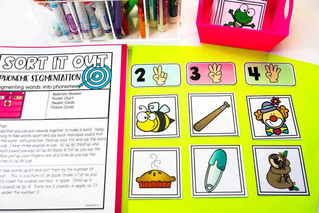 Picture cards sorted into columns with 2, 3, or 4 phonemes