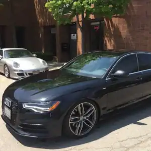 Audi_Service-02.JPG-300x300
