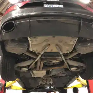 Audi_Service-10.JPG-300x300