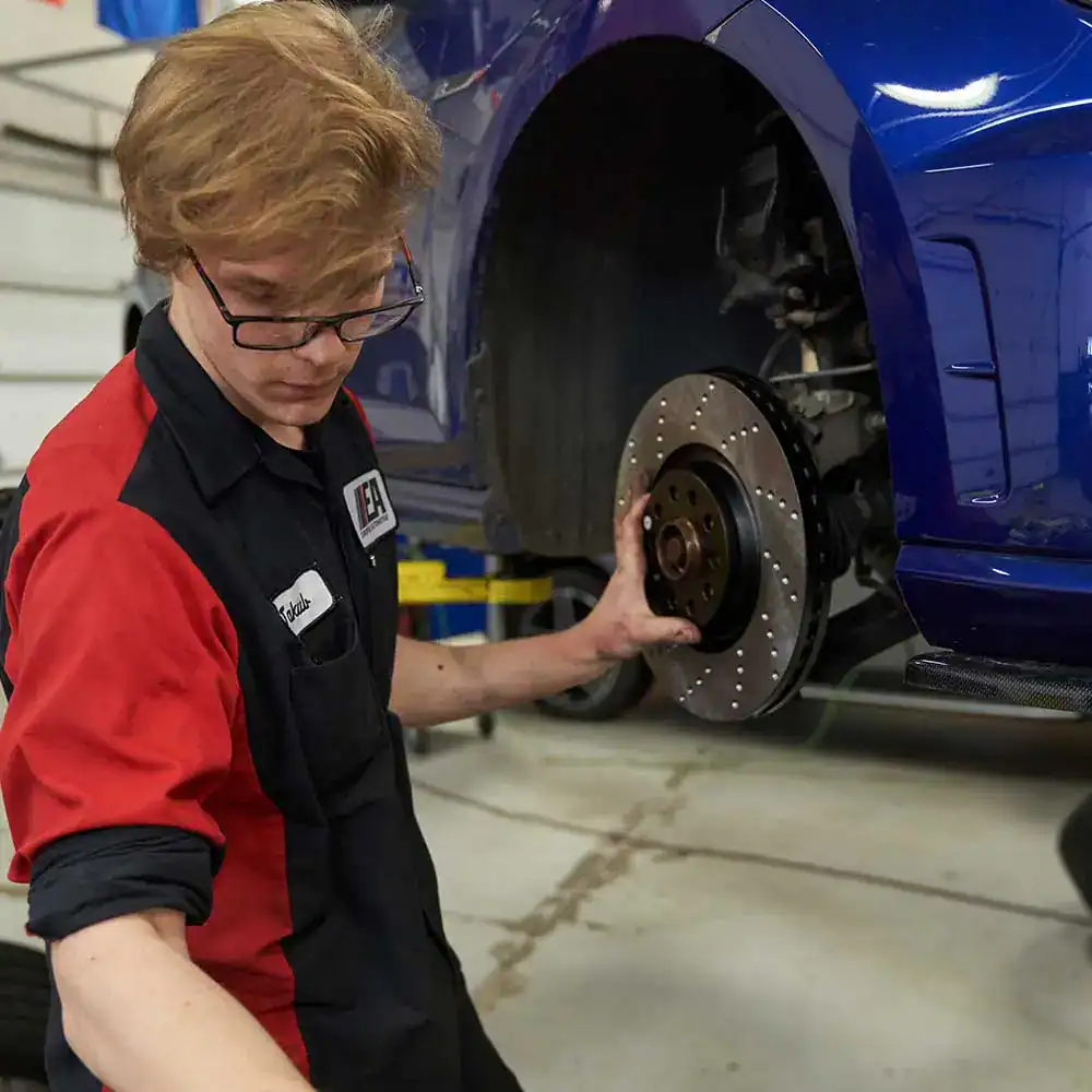 BRAKE-Service-02.JPG