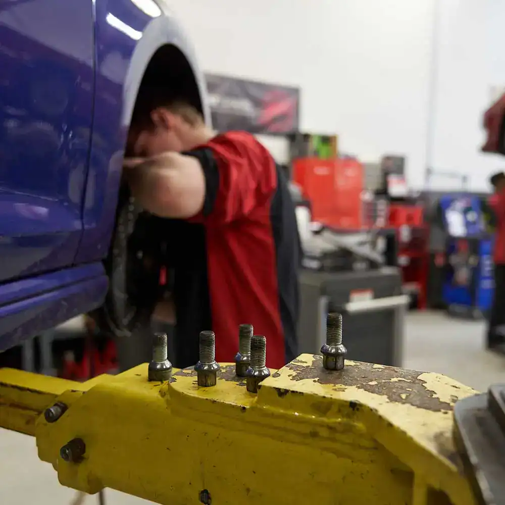 Brake-Service-01.JPG