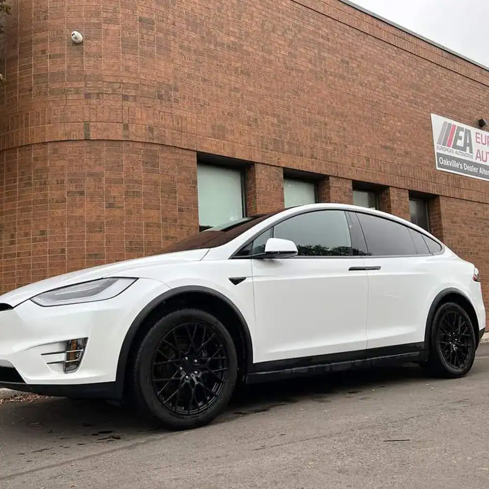 Gallery-Tesla1.JPG