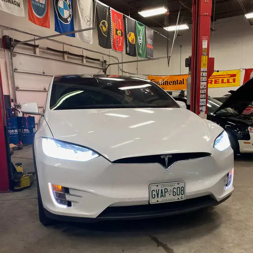 Gallery-Tesla7.JPG