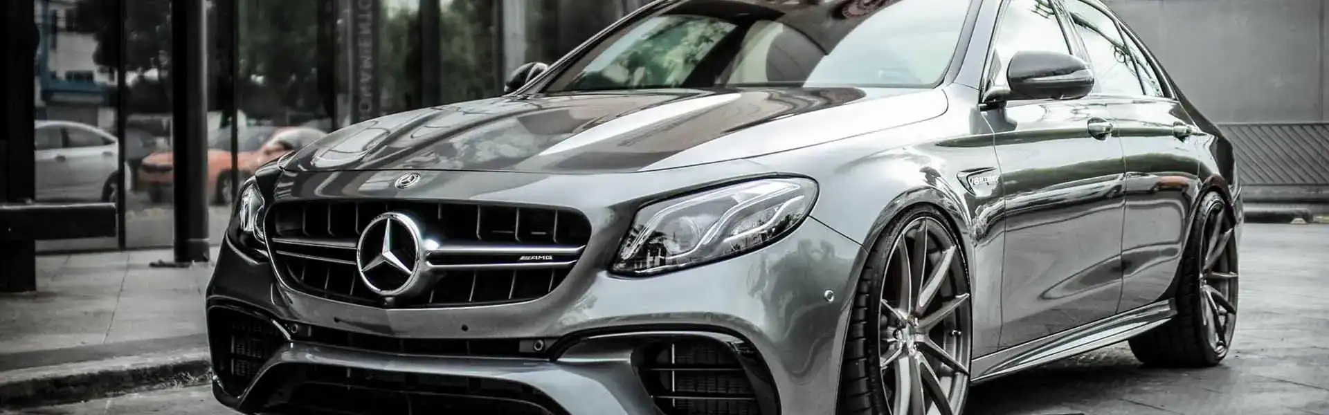 Mercedes Benz