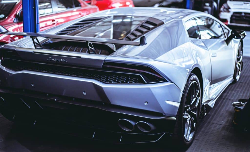 Valved vs. Non-Valved: How to Choose the Best Performance Exhaust