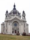 CathStPaul-1v