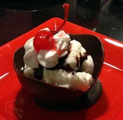 Ice cream cups-sundae