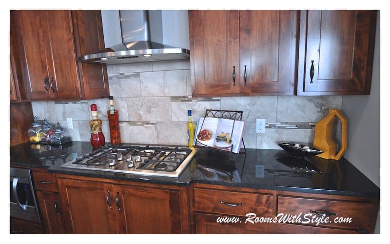 Pineview Kitchen Closeup
