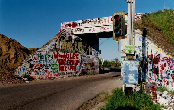 Graffiti bridge1